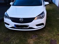 gebraucht Opel Astra Sportstourer