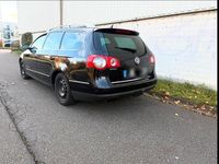 Gebraucht VW Passat 140 PS (102 kW) 2007 Schwarz Kombi