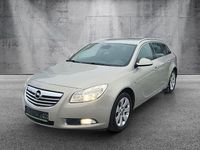 Gebraucht Opel Insignia Edition 131 PS (96 kW) 2010 Beige Kombi