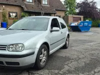 Gebraucht VW Golf IV 105 PS (77 kW) 2001 Silber Kleinwagen
