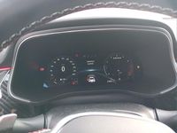 Gebraucht Renault Arkana 158 PS (116 kW) 2023 Rot SUV