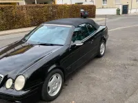 Gebraucht Mercedes CLK320 Avantgarde 218 PS (160 kW) 2001 Schwarz Cabrio