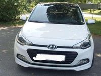 Gebraucht Hyundai i20 Style 120 PS (88 kW) 2018 Weiß Limousine