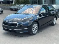 Gebraucht Skoda Octavia Selection 150 PS (110 kW) 2024 Schwarzmagic perleffekt Kombi