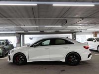 Gebraucht Audi RS3 Ambiente 400 PS (294 kW) 2022 Gletscherweiß metallic Limousine