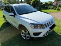 Gebraucht VW Touareg 262 PS (192 kW) 2016 Weiß SUV