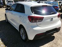 Gebraucht Kia Rio Platinum 99 PS (72 kW) 2019 Weiß Limousine