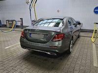 gebraucht Mercedes E400 4Matic 9G-TRONIC AMG Line