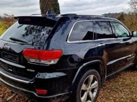 Gebraucht Jeep Grand Cherokee Overland 250 PS (183 kW) 2016 Schwarz SUV