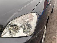 Gebraucht Kia Carens 144 PS (105 kW) 2008 Grau Van / Kleinbus