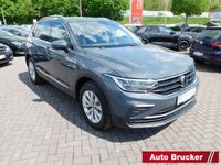 gebraucht VW Tiguan Life 1.5 TSI LED AHK Navi Klimaautomatik