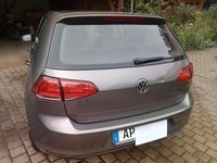Gebraucht VW Golf VII Trendline 110 PS (80 kW) 2016 Grau Kleinwagen