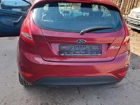 Gebraucht Ford Fiesta 82 PS (60 kW) 2008 Rot Kleinwagen