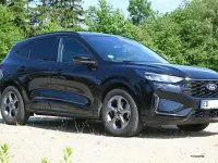 Gebraucht Ford Kuga ST-Line 186 PS (136 kW) 2024 Schwarz SUV