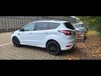 Gebraucht Ford Kuga ST-Line 150 PS (110 kW) 2019 Weiß SUV