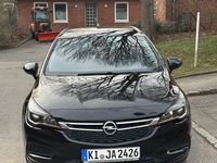 Gebraucht Opel Astra Selection 110 PS (80 kW) 2017 Schwarz Kombi