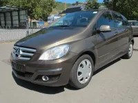 Gebraucht Mercedes B200 136 PS (100 kW) 2008 Braun Van / Kleinbus