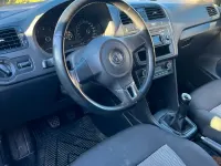 Gebraucht VW Polo 60 PS (44 kW) 2010 Grau Kleinwagen