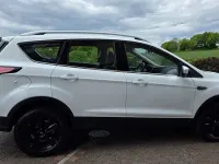 Gebraucht Ford Kuga Titanium 150 PS (110 kW) 2019 Weiß SUV