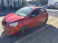 Gebraucht Mitsubishi Space Star 71 PS (52 kW) 2015 Rot Kleinwagen