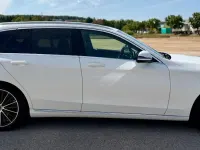 Gebraucht Mercedes C180 Avantgarde 156 PS (114 kW) 2019 Weiß Kombi