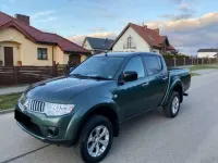 Gebraucht Mitsubishi L200 Intense 178 PS (130 kW) 2013 Grün Pickup