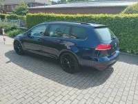 Gebraucht VW Golf VII Trendline 116 PS (85 kW) 2018 Blau Kombi