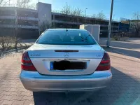 Gebraucht Mercedes E220 150 PS (110 kW) 2004 Silber Limousine