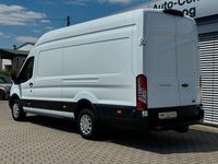 Gebraucht Ford Transit Trend 131 PS (96 kW) 2022 Weiß Limousine