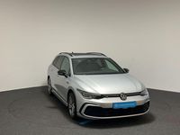 Gebraucht VW Golf VIII R-line 150 PS (110 kW) 2023 Reflexsilber metallic Kombi