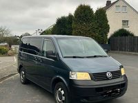 Gebraucht VW Caravelle 143 PS (105 kW) 2005 Grau Van / Kleinbus