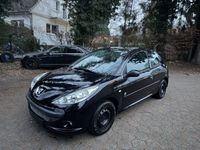 Gebraucht Peugeot 206+ 60 PS (44 kW) 2012 Schwarz Kleinwagen