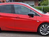 Gebraucht Opel Astra Innovation 136 PS (100 kW) 2017 Rot Limousine