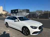 Gebraucht Mercedes E220 Avantgarde 200 PS (147 kW) 2023 Weiß Limousine