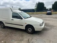 Gebraucht VW Caddy 64 PS (47 kW) 2004 Weiß Van / Kleinbus
