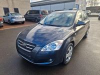 Gebraucht Kia Ceed 90 PS (66 kW) 2008 Grau Kleinwagen