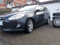 Gebraucht Ford Focus Titanium 182 PS (133 kW) 2014 Schwarz Kombi