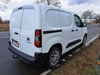 gebraucht Citroën Berlingo 6-Gang Navi 6xAirbag SiHzg AHK Spur VZE 14.880 EUR