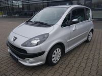 Gebraucht Peugeot 1007 73 PS (53 kW) 2008 Silber Van / Kleinbus
