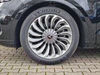 Neu Voyah Free 359 kW (489 PS) 2025 Schwarz SUV