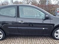 Gebraucht Renault Clio II 75 PS (55 kW) 2007 Schwarz Kleinwagen