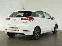 Gebraucht Hyundai i20 YES! 84 PS (61 kW) 2017 Weiß Limousine