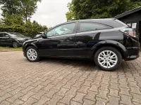 Gebraucht Opel Astra GTC 140 PS (102 kW) 2008 Schwarz Coupé