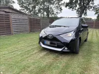 Gebraucht Toyota Aygo Team 72 PS (52 kW) 2019 Schwarz Kleinwagen