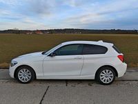 Gebraucht BMW 116 136 PS (100 kW) 2014 Weiß Kleinwagen