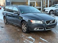 Gebraucht Volvo V70 Basis 136 PS (100 kW) 2010 Grau Kombi