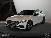 Second-hand Mercedes E300 Night 197 CP (144 kW) 2026 Alb Berlinǎ