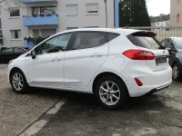 Gebraucht Ford Fiesta Vignale 101 PS (74 kW) 2019 Weiß Kleinwagen
