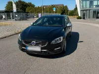Gebraucht Volvo V60 R-Design 215 PS (158 kW) 2015 Schwarz Kombi