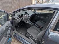 Gebraucht Ford Fiesta Trend 80 PS (58 kW) 2013 Kleinwagen